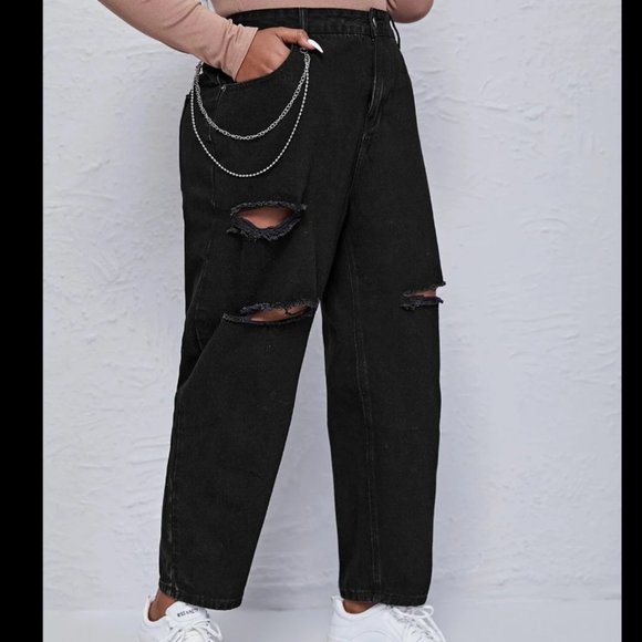 SHEIN Plus Chain Detail Ripped ⚧ Mom Jeans, 1XL Black - Picture 4 of 7